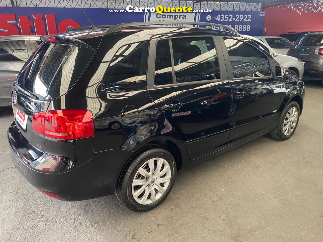 VOLKSWAGEN   SPACEFOX 1.6 1.6 TREND TOTAL FLEX 8V 5P   PRETO 2013 1.6 FLEX - Loja
