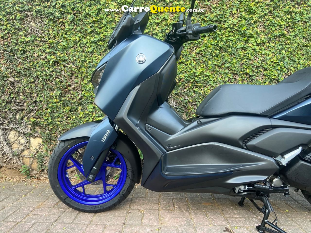 YAMAHA    XMAX   AZUL 2025 250 GASOLINA - Loja