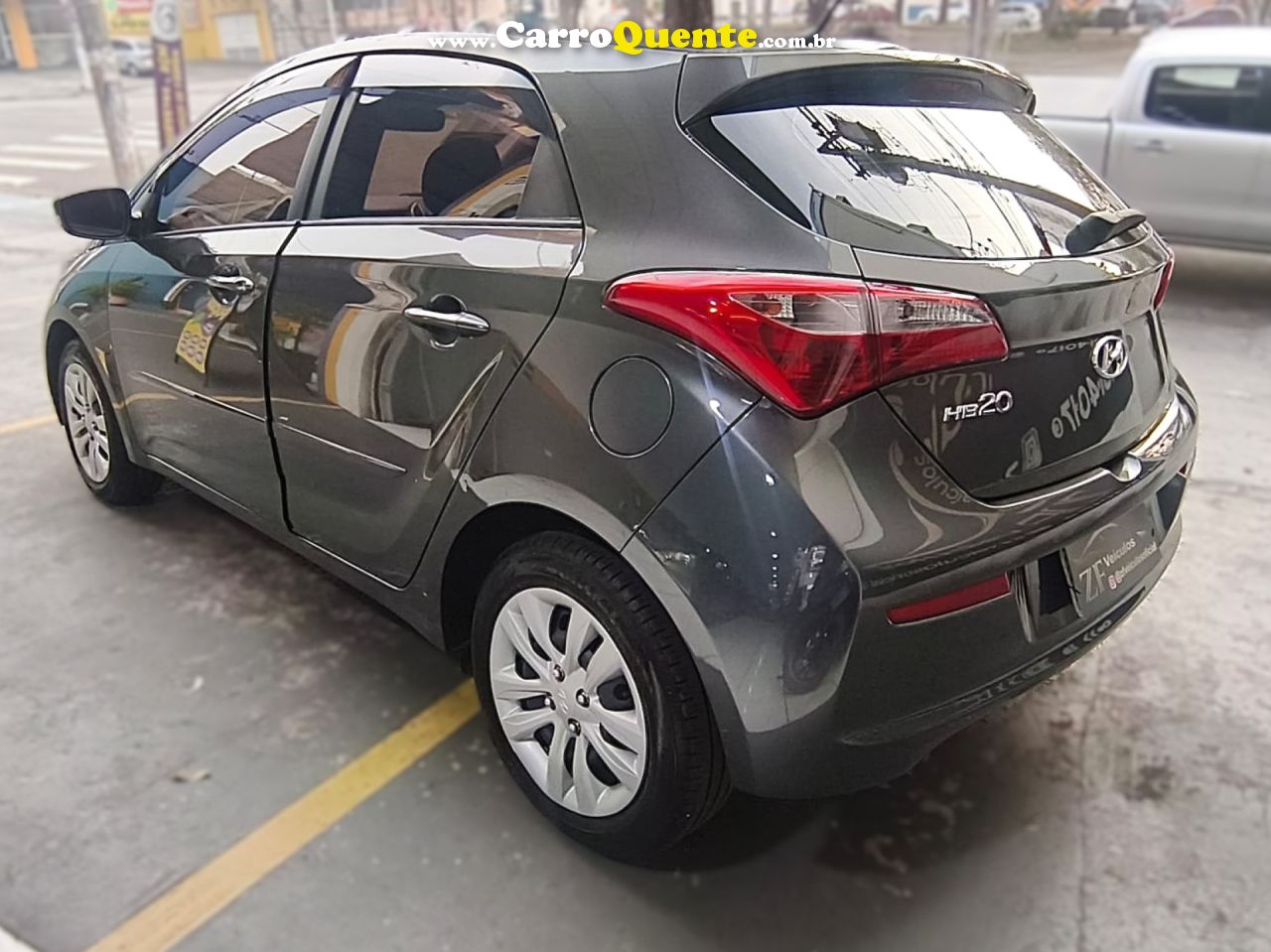 HYUNDAI   HB20 COMFORT PLUS 1.0 TB FLEX 12V MEC.   CINZA 2017 1.0 FLEX - Loja