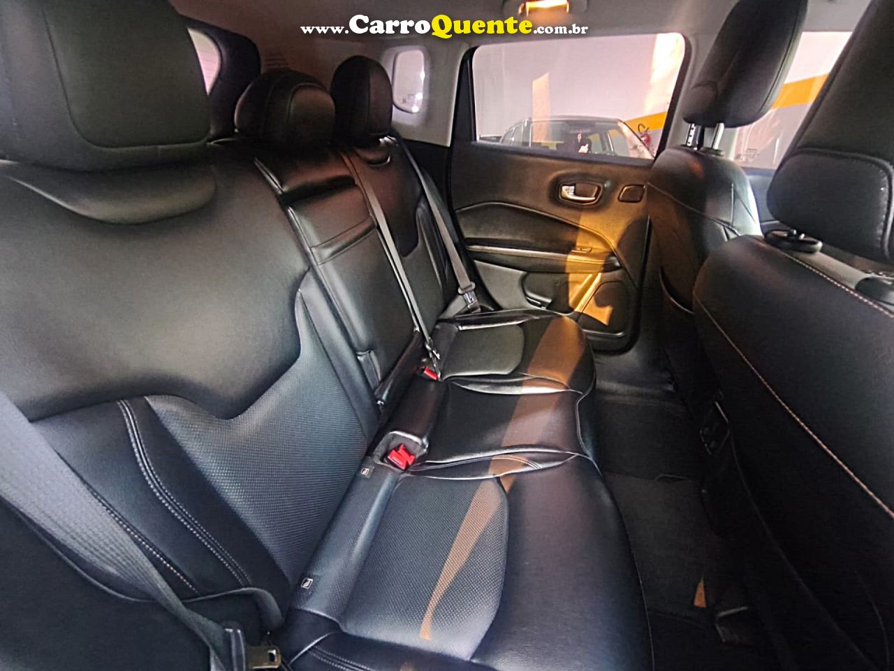 JEEP   COMPASS LONGITUDE 2.0 4X4 DIES. 16V AUT.   CINZA 2017 2.0 DIESEL - Loja