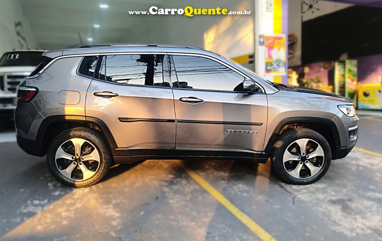 JEEP   COMPASS LONGITUDE 2.0 4X4 DIES. 16V AUT.   CINZA 2017 2.0 DIESEL - Loja
