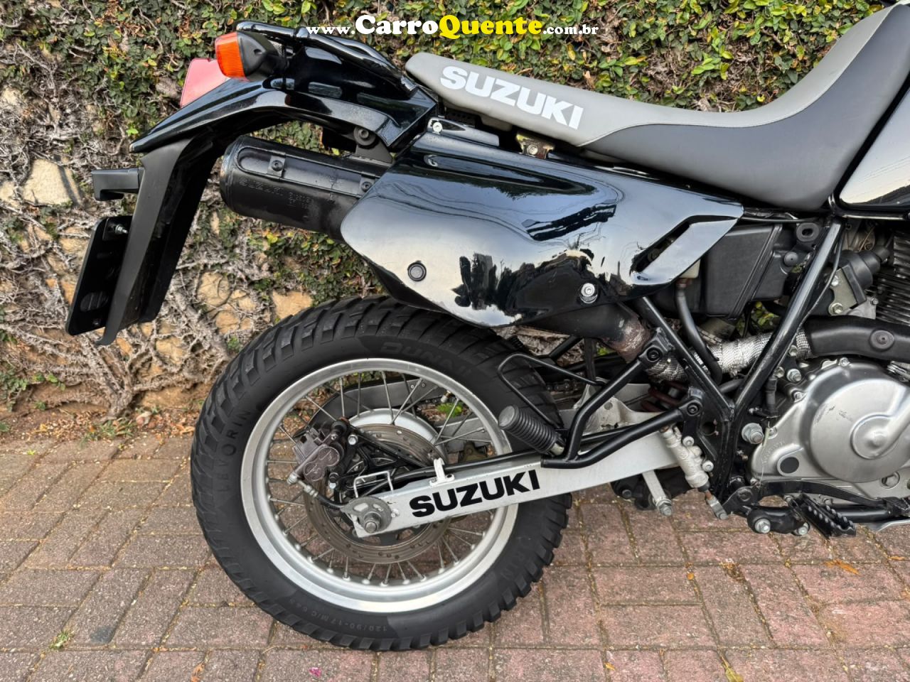 SUZUKI   DR 650 RE   PRETO 1995 650 GASOLINA - Loja