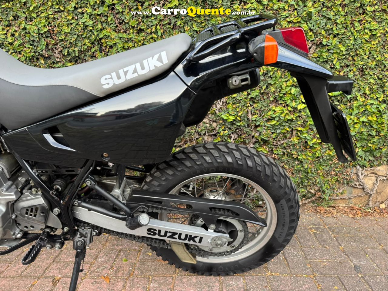 SUZUKI   DR 650 RE   PRETO 1995 650 GASOLINA - Loja