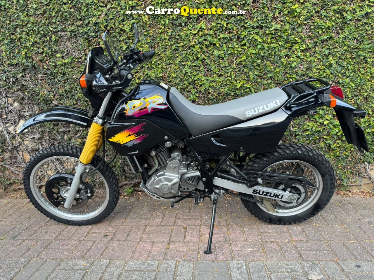 SUZUKI   DR 650 RE   PRETO 1995 650 GASOLINA - Loja