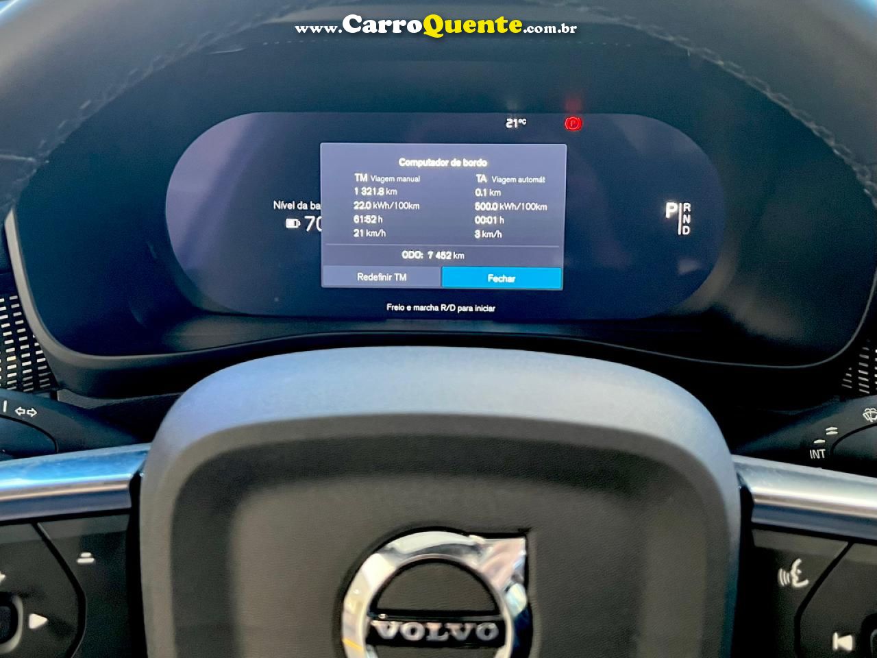 VOLVO   EX40 PERFOMANCE BLACK UNICA DONA EXCELENTE ESTADO DE 0 KM   CINZA 2026 P8 ELÉTRICO - Loja