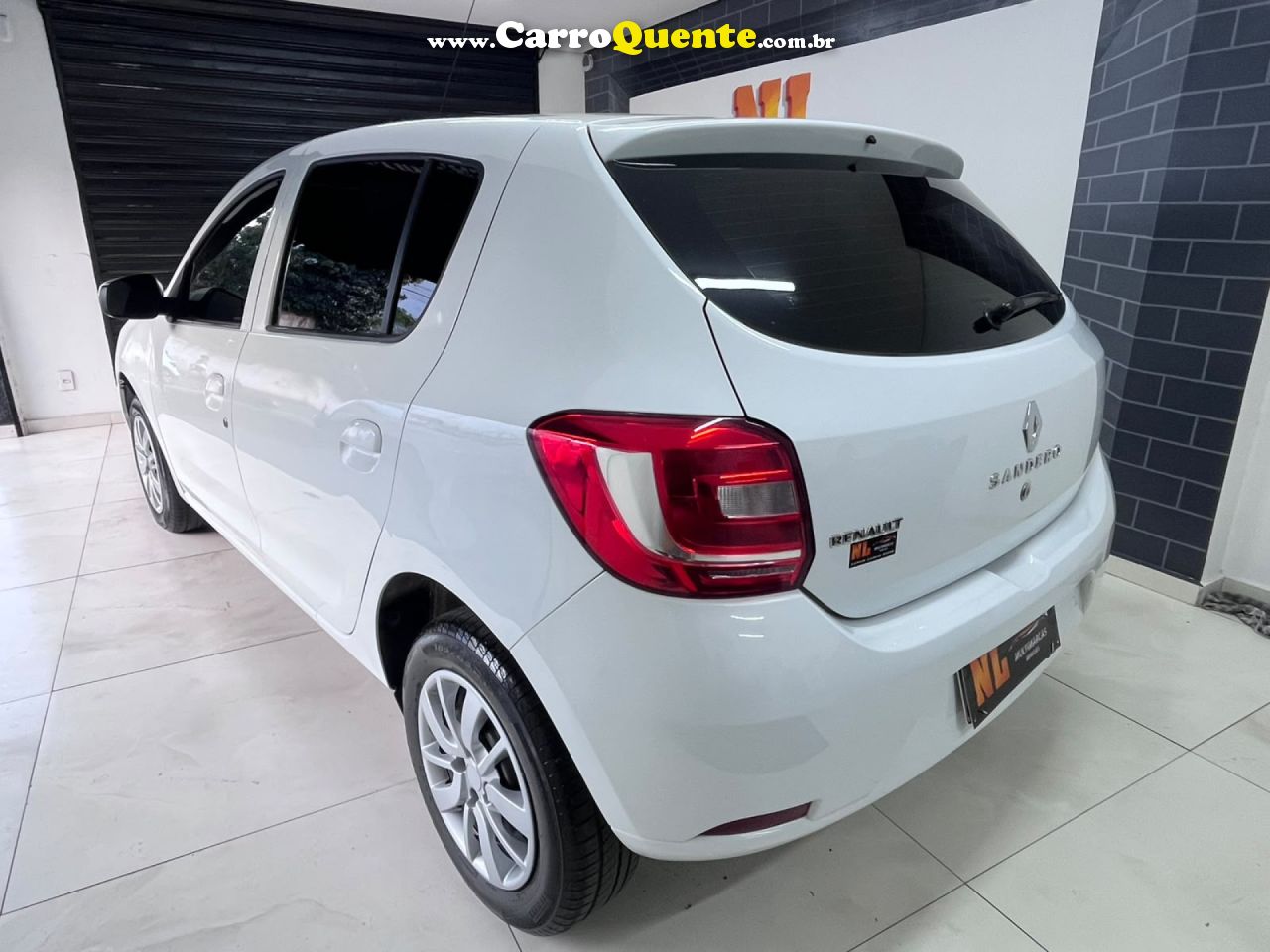 RENAULT   SANDERO AUTHENTIQUE FLEX 1.0 12V 5P   BRANCO 2019 1.0 FLEX - Loja