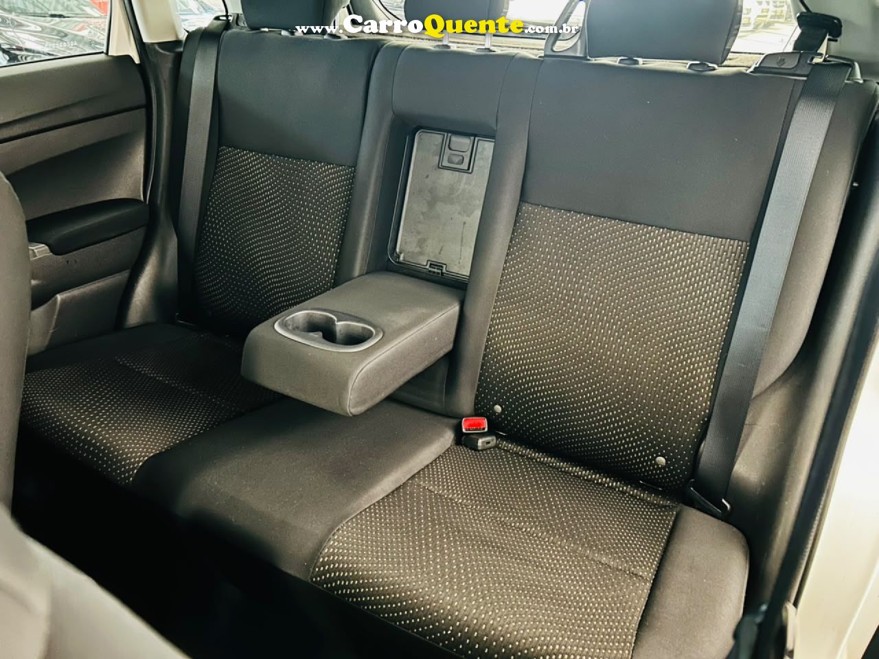 MITSUBISHI   ASX 2.0 16V 160CV AUT.   BRANCO 2016 2.0 GASOLINA - Loja