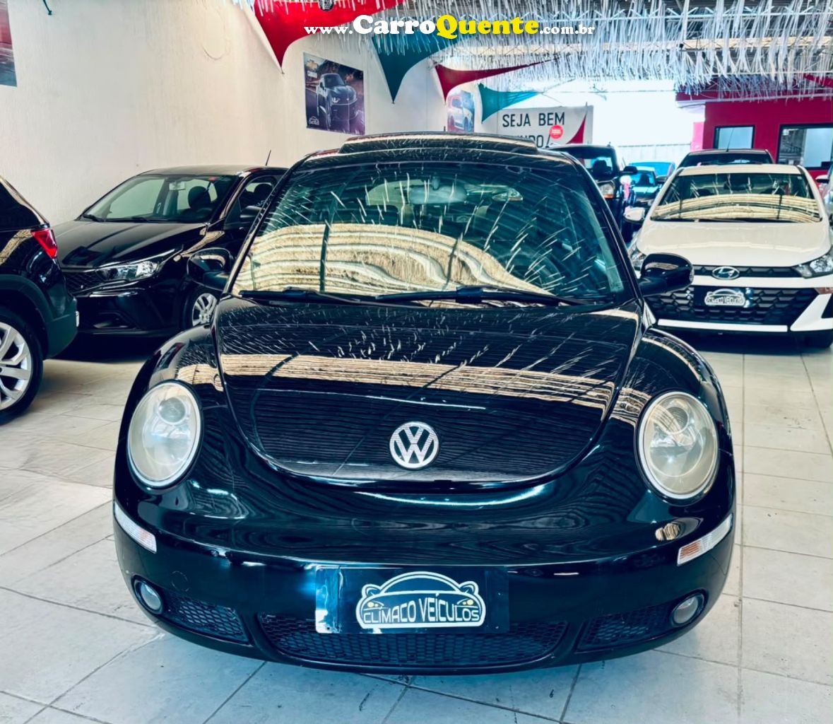 VOLKSWAGEN   NEW BEETLE 2.0 MI MEC.AUT.   PRETO 2007 2.0 GASOLINA - Loja