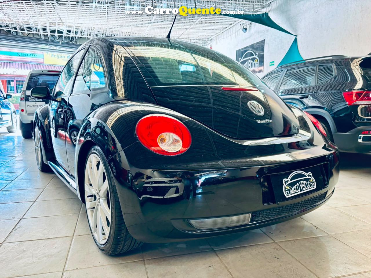 VOLKSWAGEN   NEW BEETLE 2.0 MI MEC.AUT.   PRETO 2007 2.0 GASOLINA - Loja