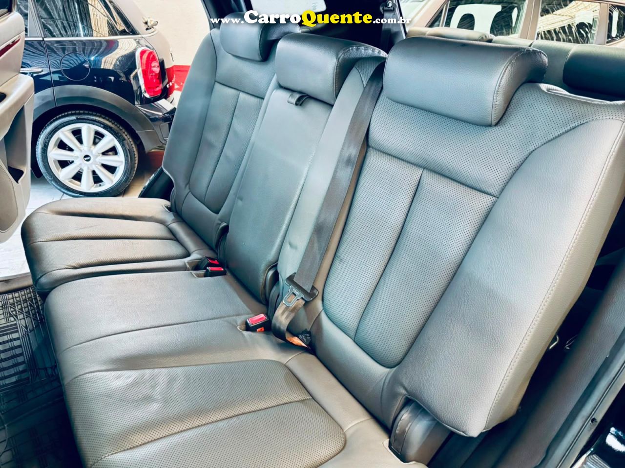 HYUNDAI   SANTA FE GLS 3.5 V6 4X4 TIPTRONIC   PRETO 2012 3.5 GASOLINA - Loja
