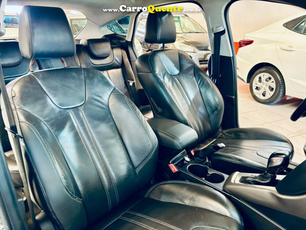 FORD   FOCUS 2.0 16VSESE PLUS FLEX 5P AUT.   PRATA 2015 2.0 FLEX - Loja