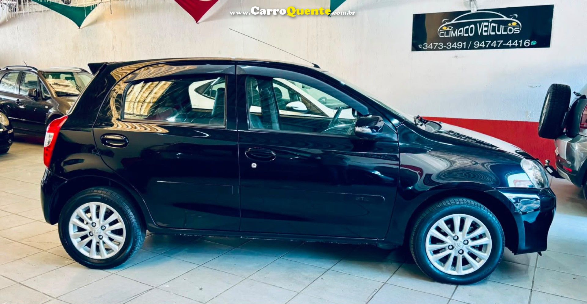 TOYOTA   ETIOS XLS 1.5 FLEX 16V 5P MEC.   PRETO 2016 1.5 FLEX - Loja