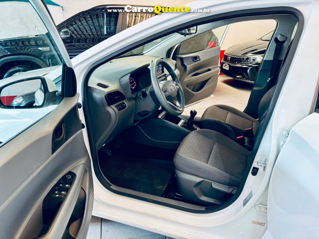 HYUNDAI   HB20S COMFORT 1.0  FLEX 12V MEC.   BRANCO 2026 1.0 FLEX - Loja