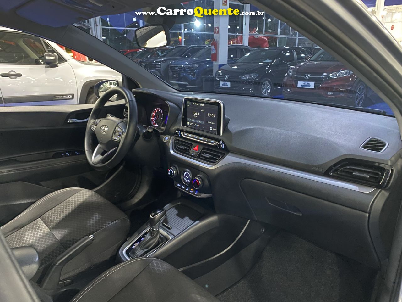HYUNDAI   HB20 DIAMOND 1.0 TB FLEX 12V AUT.   PRATA 2020 1.0 FLEX - Loja