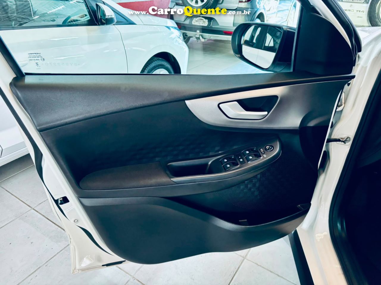 FIAT   PULSE AUDACE 1.0 TURBO 200 FLEX AUT.   BRANCO 2025 1.0 FLEX - Loja