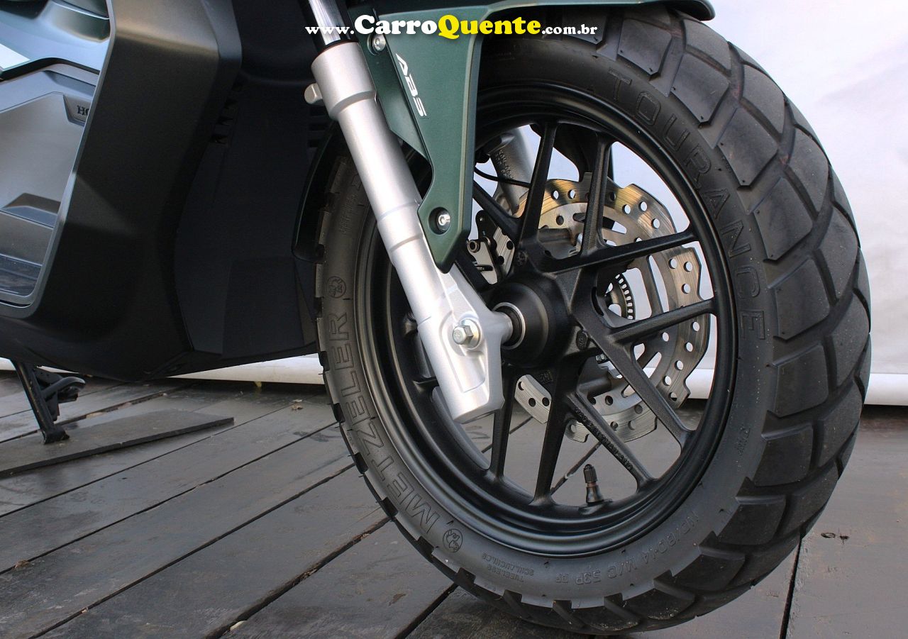 HONDA ADV 150 2024 - Loja