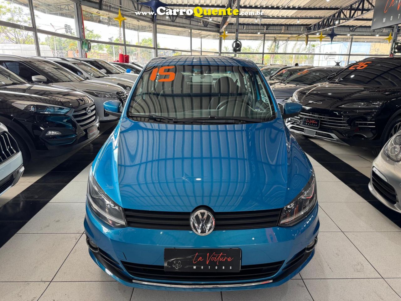 VOLKSWAGEN FOX 1.0 MI TRENDLINE 8V 2015 - Loja