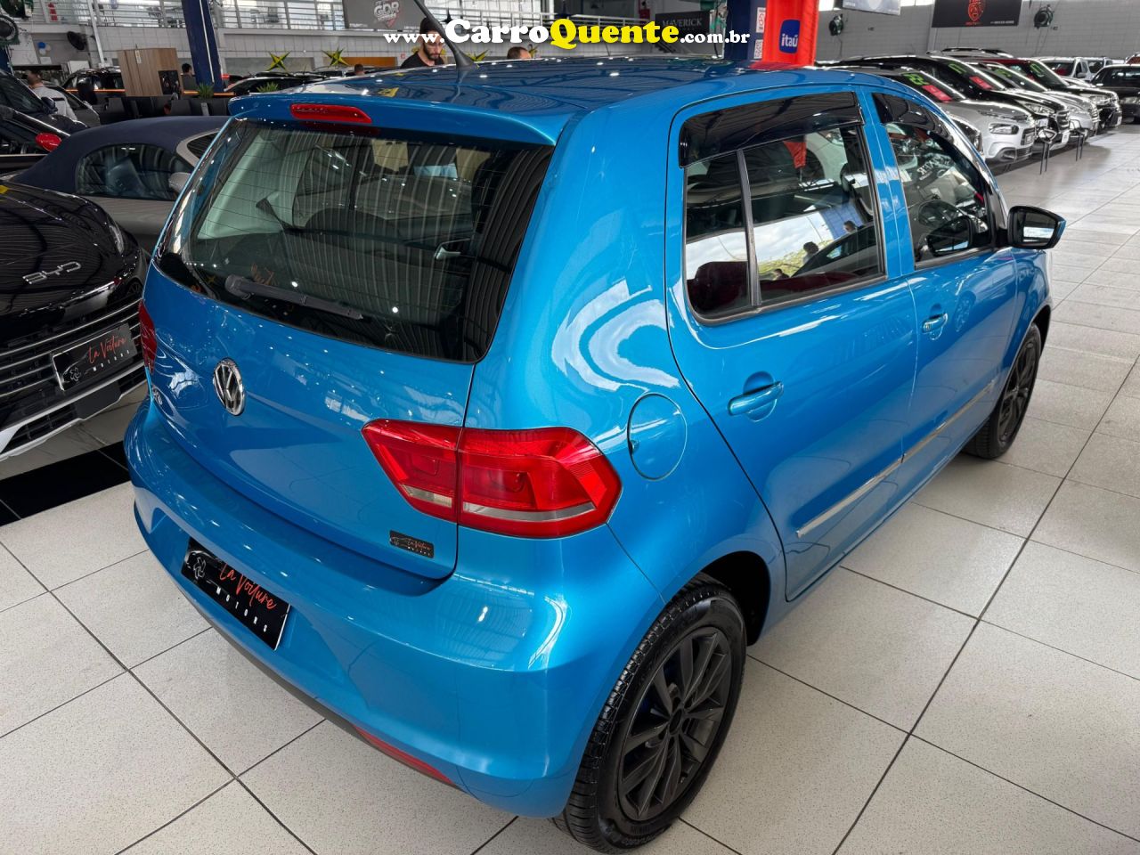 VOLKSWAGEN FOX 1.0 MI TRENDLINE 8V 2015 - Loja