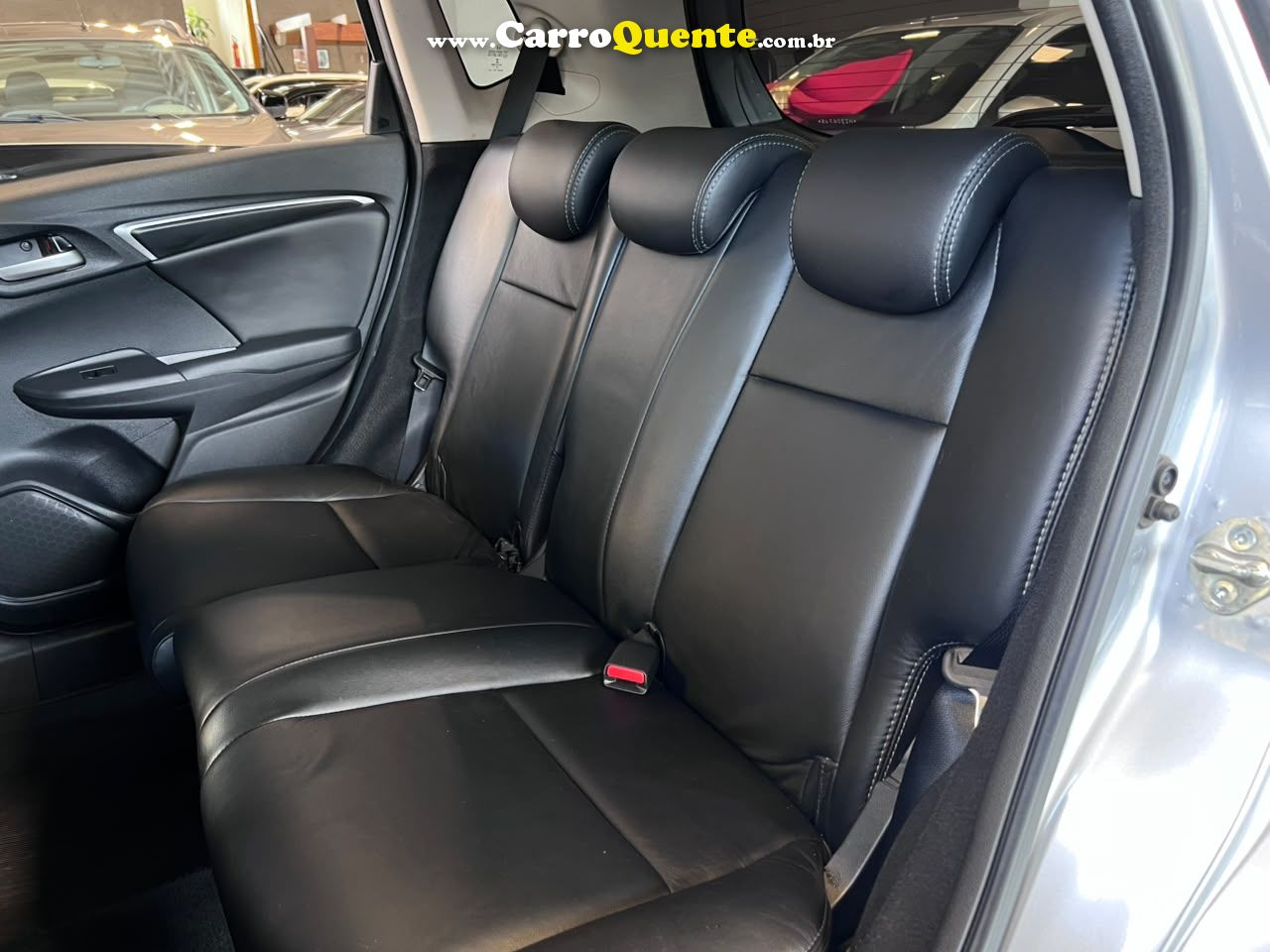 HONDA FIT 1.5 LX 16V 2017 - Loja