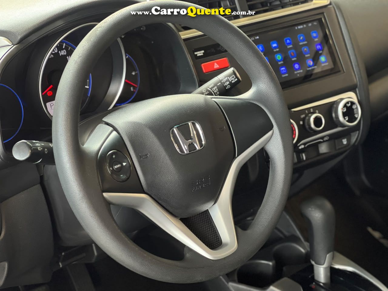 HONDA FIT 1.5 LX 16V 2017 - Loja