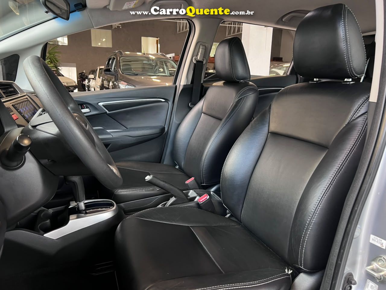 HONDA FIT 1.5 LX 16V 2017 - Loja