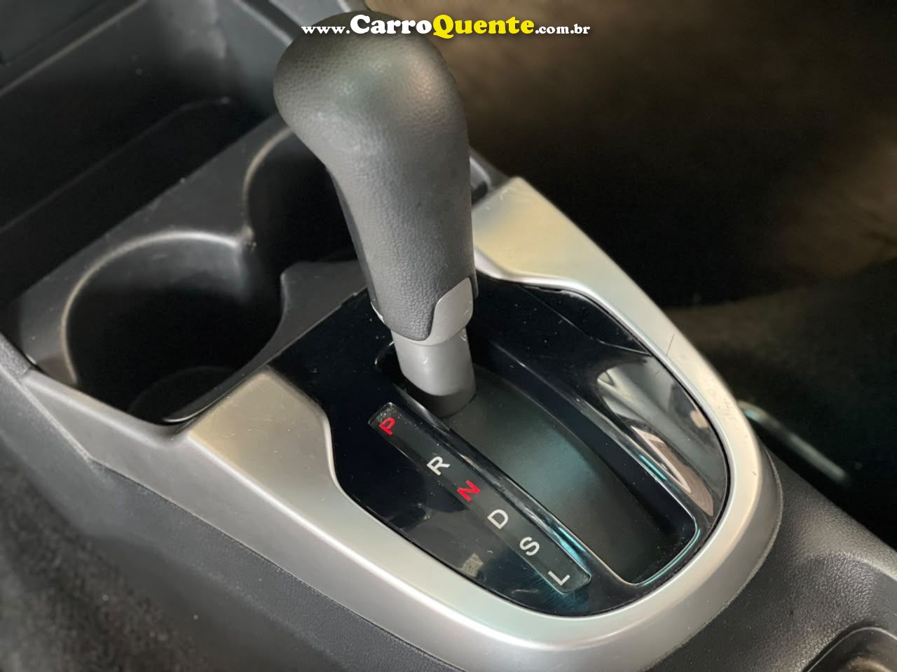 HONDA FIT 1.5 LX 16V 2017 - Loja