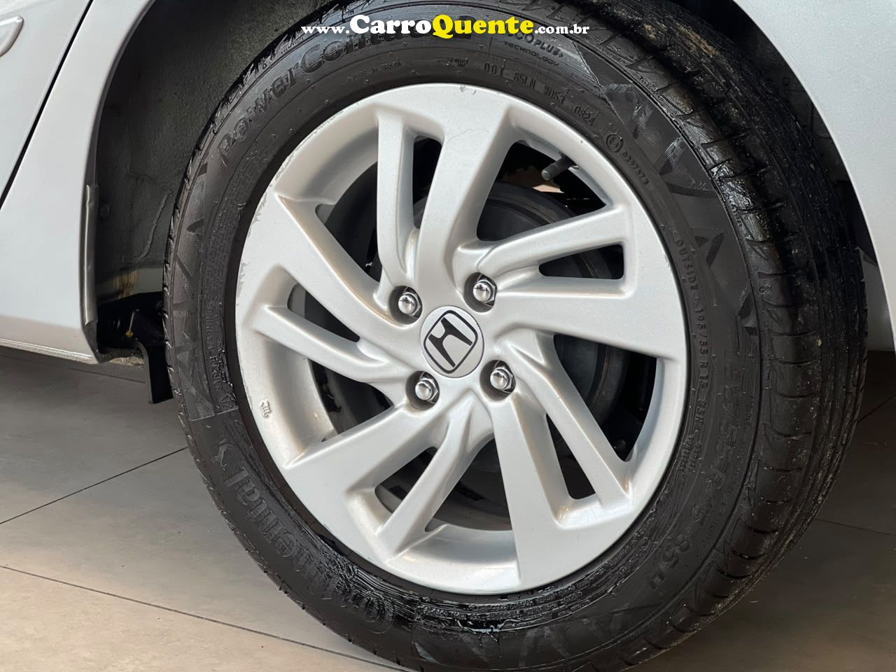 HONDA FIT 1.5 LX 16V 2017 - Loja