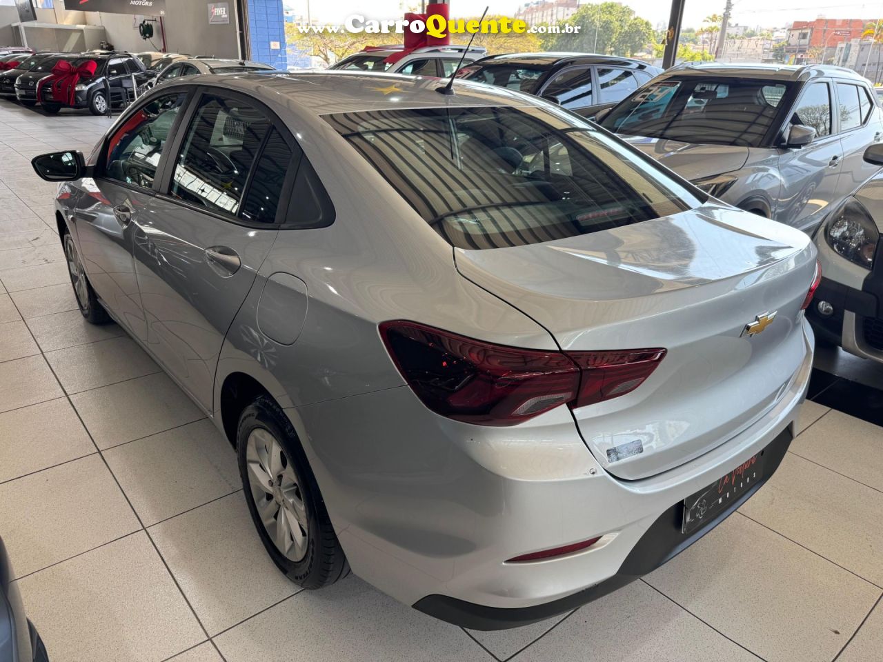 CHEVROLET ONIX 1.0 PLUS LT 2022 - Loja
