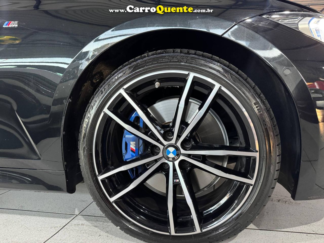 BMW 320i 2.0 16V TURBO M SPORT 2024 - Loja