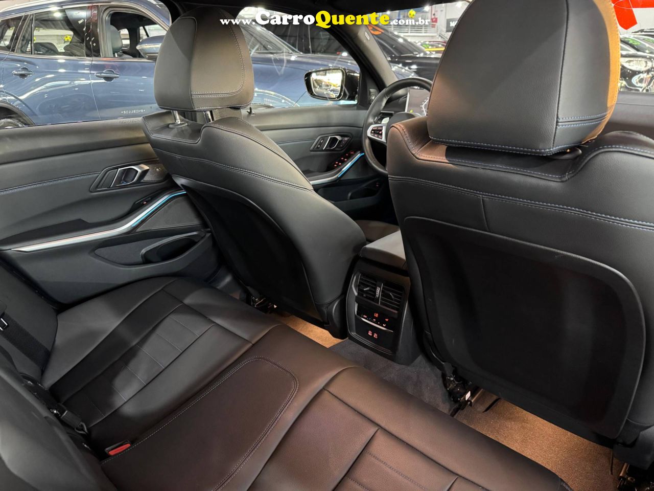 BMW 320i 2.0 16V TURBO M SPORT 2024 - Loja