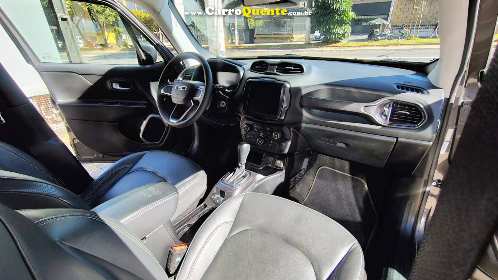JEEP RENEGADE 1.3 T270 TURBO LONGITUDE 2025 - Loja