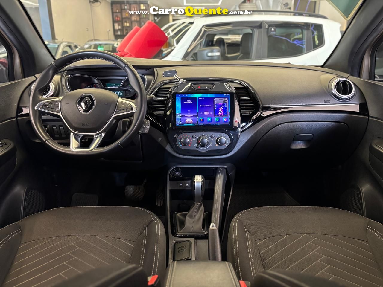 RENAULT CAPTUR 1.3 TCE ZEN 2022 - Loja