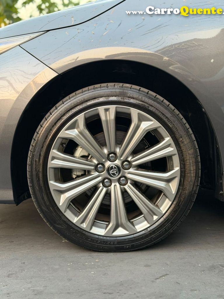 TOYOTA   COROLLA XEI 2.0 FLEX 16V AUT.   CINZA 2023 2.0 FLEX - Loja