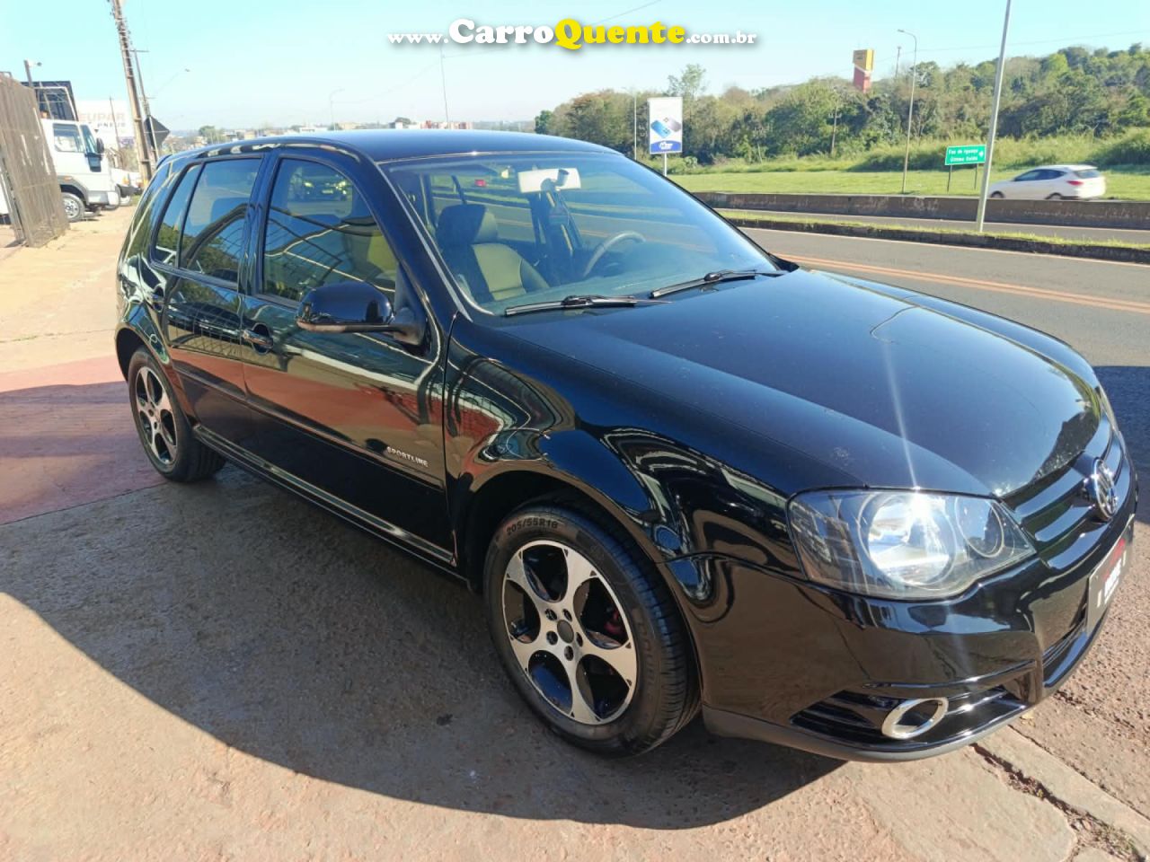 VOLKSWAGEN   GOLF SPORTLINE 1.6 MI TOTAL FLEX 8V 4P   PRETO 2008 1.6 FLEX - Loja