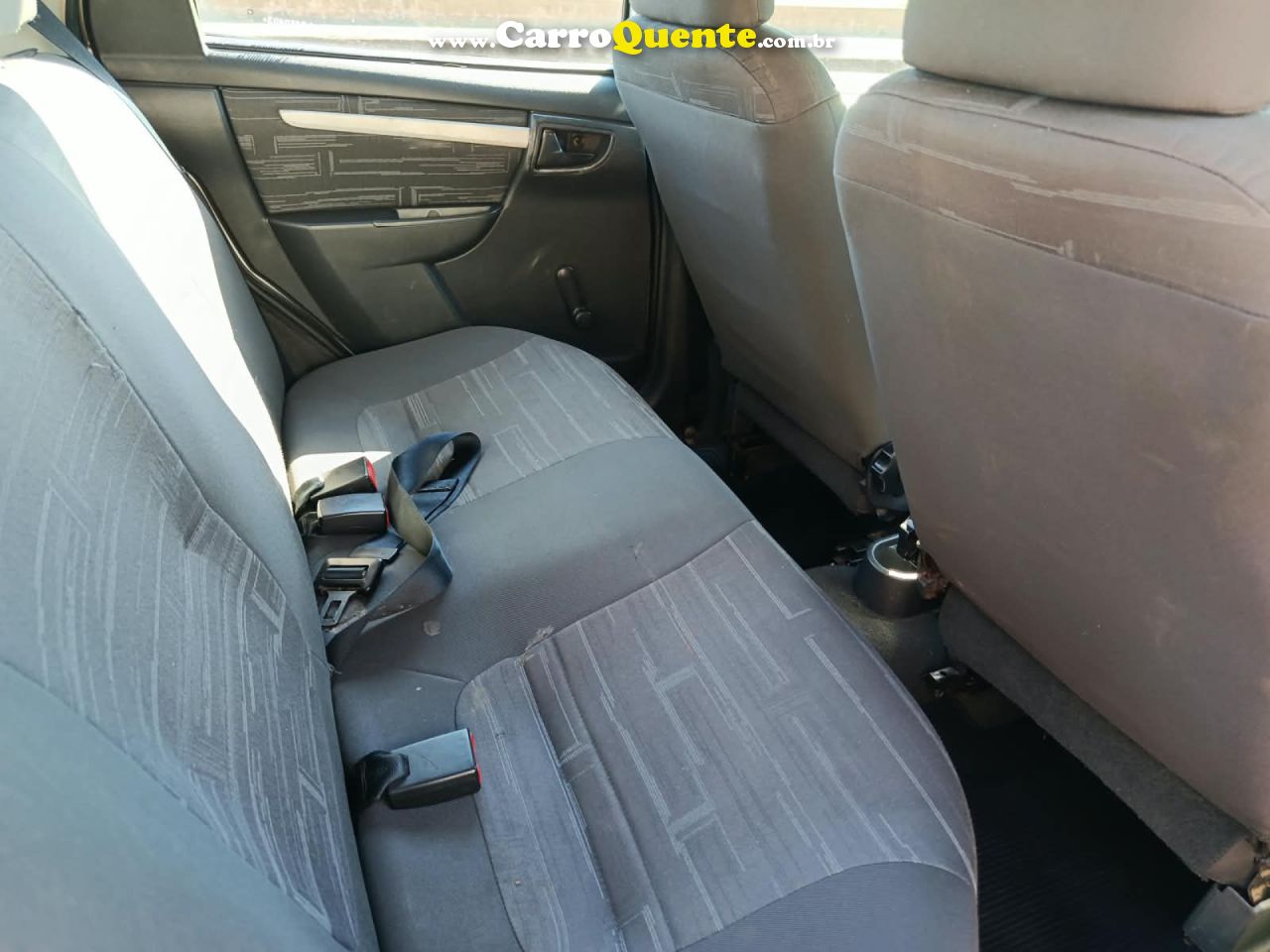 CHEVROLET   PRISMA  SED. MAXX LT 1.4 8V ECONOF. 4P   PRATA 2010 1.4 GASOLINA - Loja