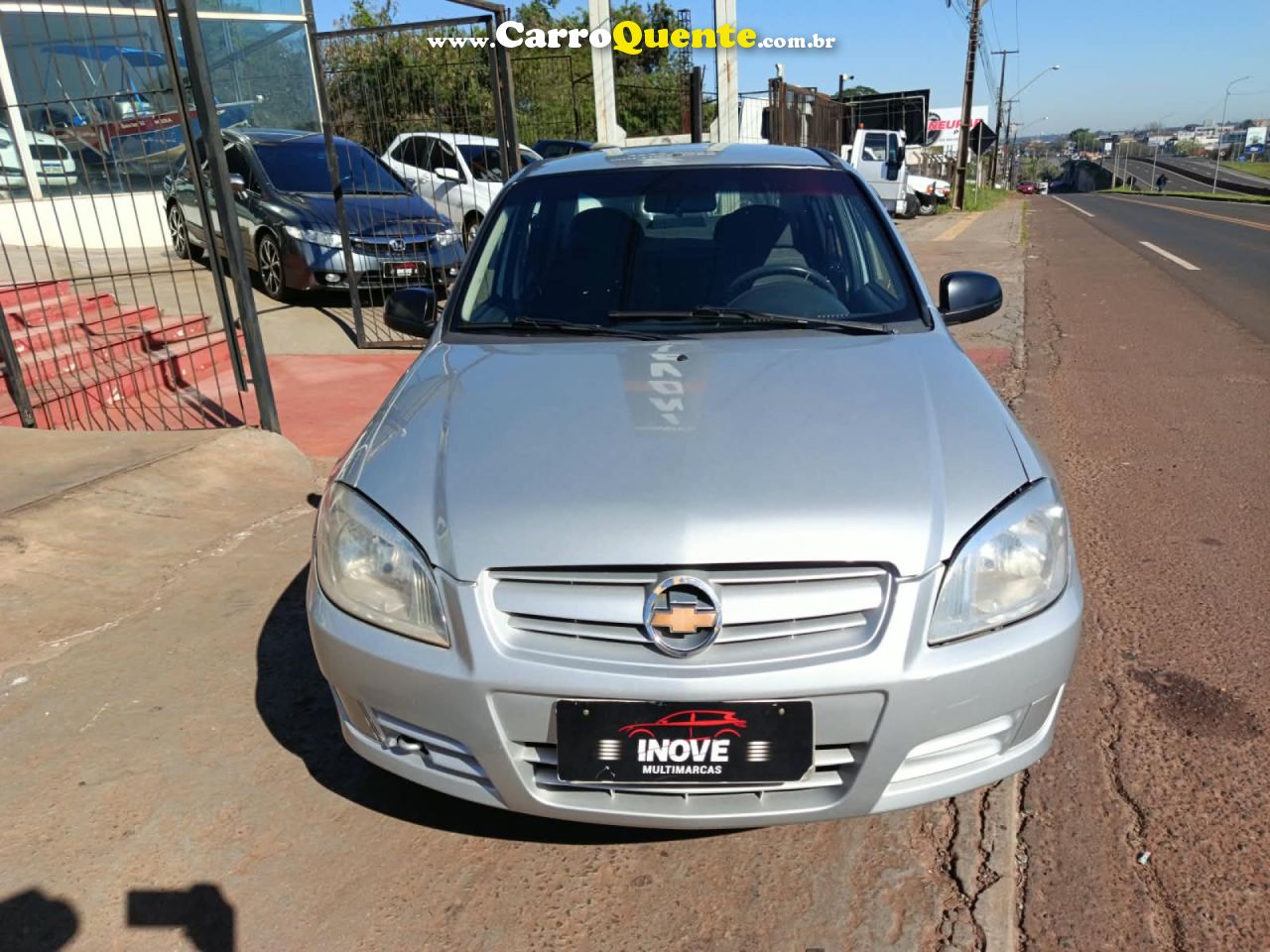 CHEVROLET   PRISMA  SED. MAXX LT 1.4 8V ECONOF. 4P   PRATA 2010 1.4 GASOLINA - Loja