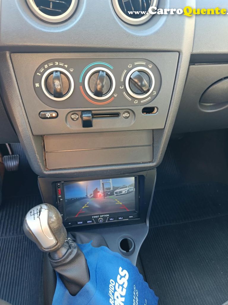 CHEVROLET   PRISMA  SED. MAXX LT 1.4 8V ECONOF. 4P   PRATA 2010 1.4 GASOLINA - Loja
