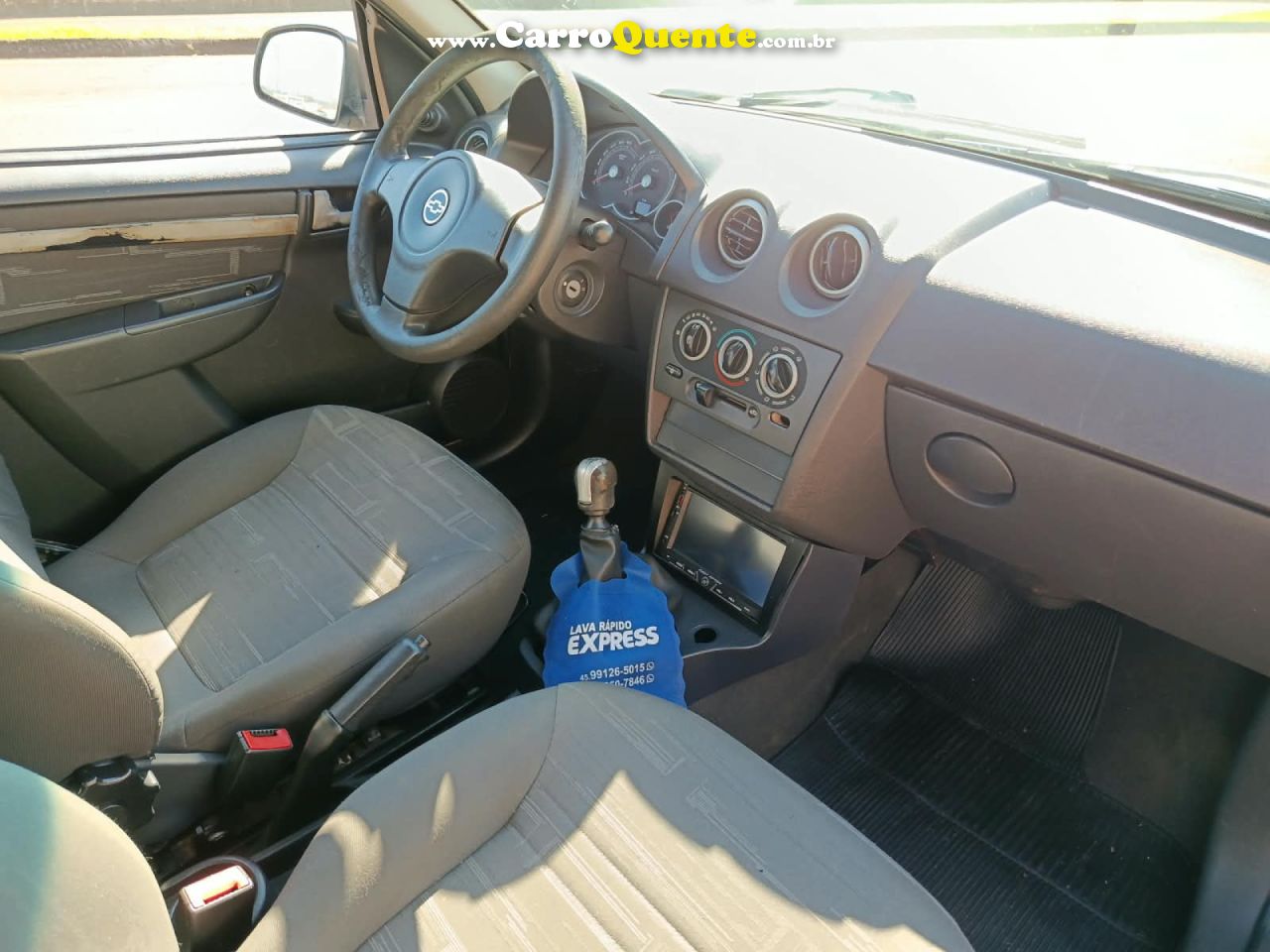 CHEVROLET   PRISMA  SED. MAXX LT 1.4 8V ECONOF. 4P   PRATA 2010 1.4 GASOLINA - Loja