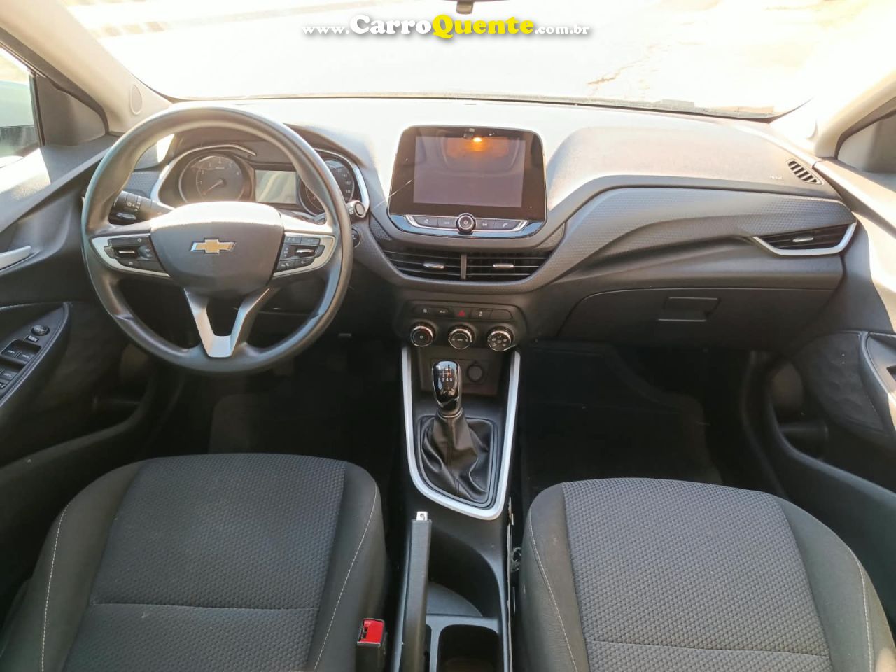 CHEVROLET   ONIX HATCH LT 1.0 12V FLEX 5P MEC.   BRANCO 2023 1.0 FLEX - Loja