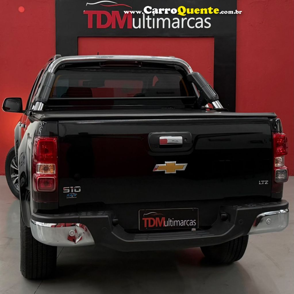 CHEVROLET   S10 PICK-UP LTZ 2.5 FLEX 4X4 CD AUT.   PRETO 2018 2.5 FLEX - Loja