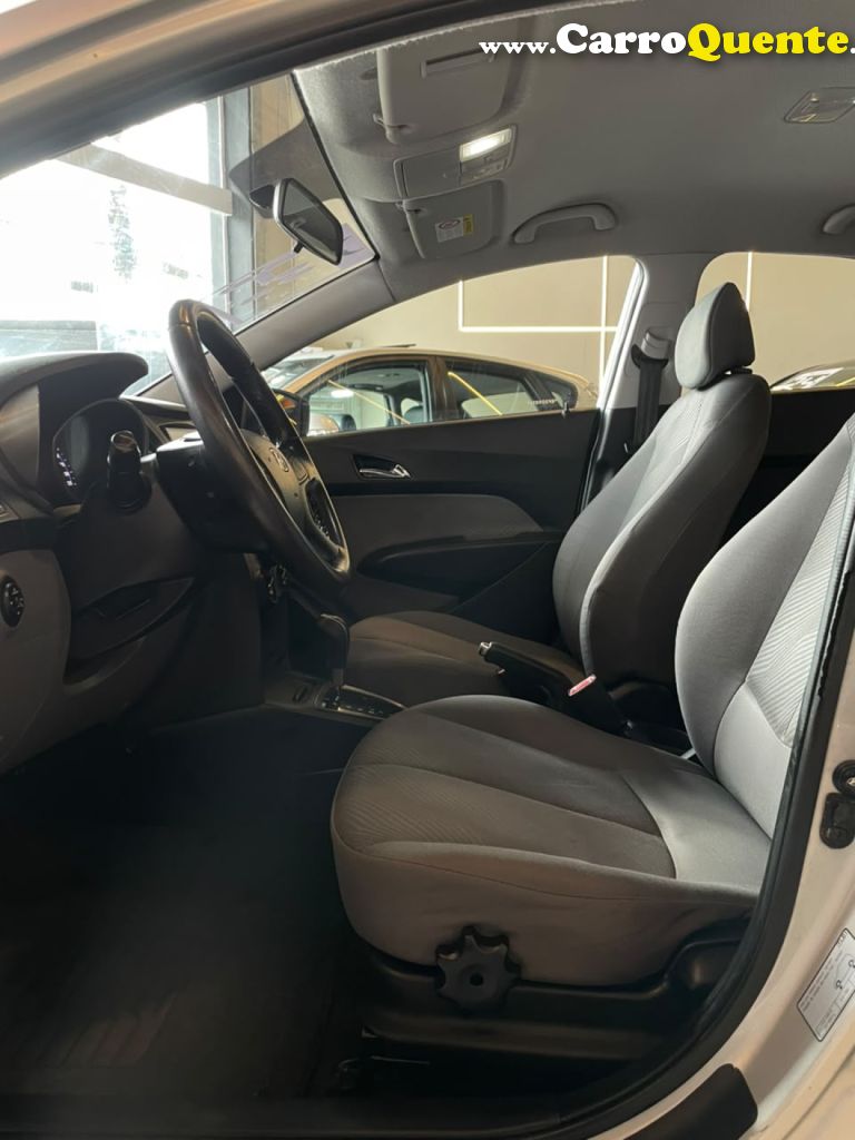 HYUNDAI   HB20S C.STYLEC.PLUS1.6 FLEX 16V AUT. 4P   PRATA 2014 1.6 FLEX - Loja