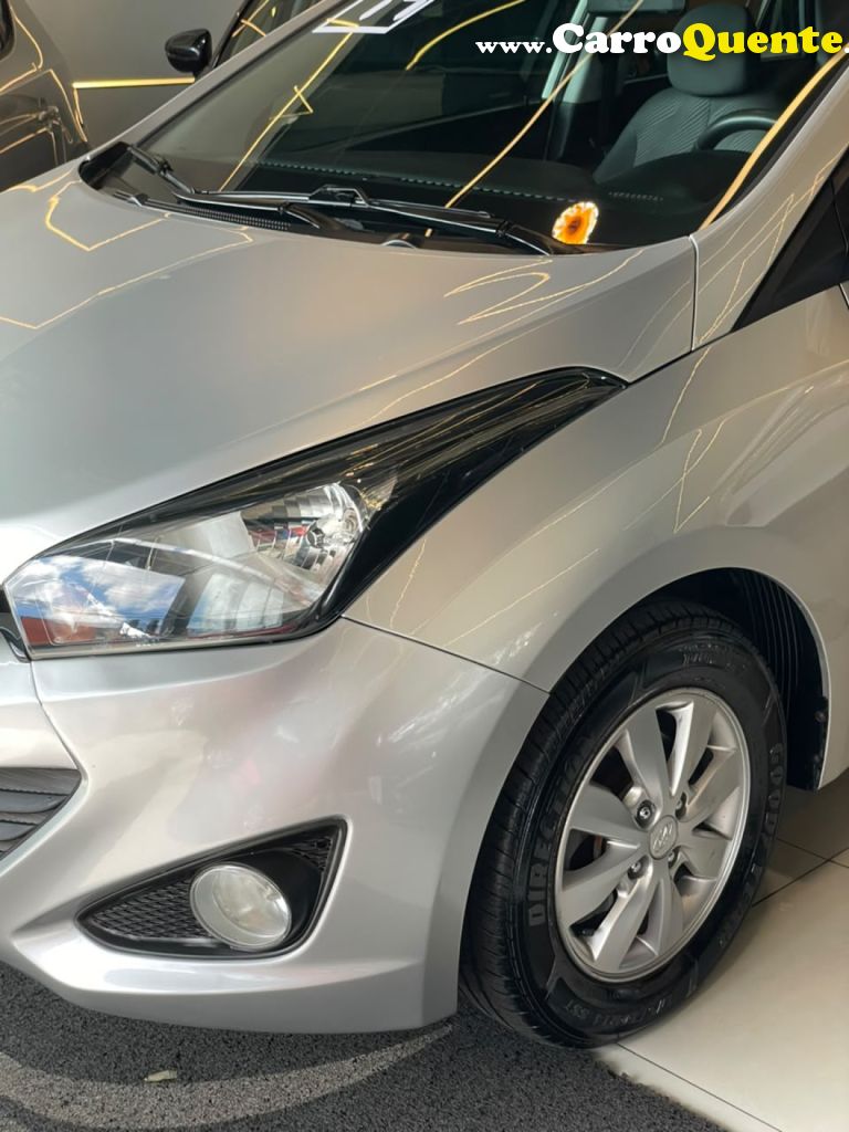 HYUNDAI   HB20S C.STYLEC.PLUS1.6 FLEX 16V AUT. 4P   PRATA 2014 1.6 FLEX - Loja