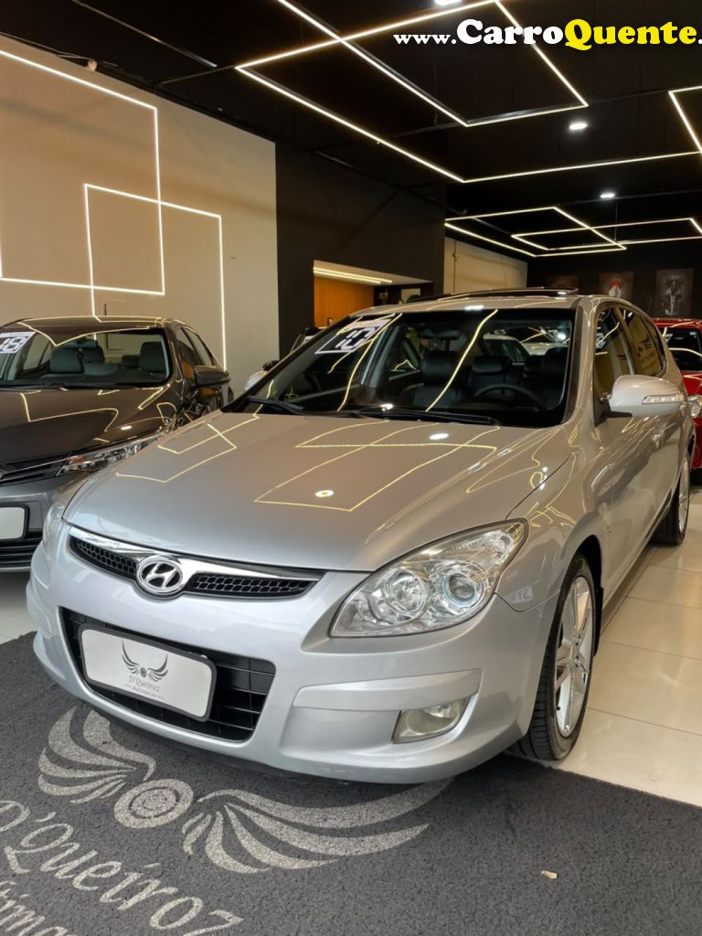 HYUNDAI   I30 2.0 16V 145CV 5P AUT.   PRATA 2010 2.0 GASOLINA - Loja