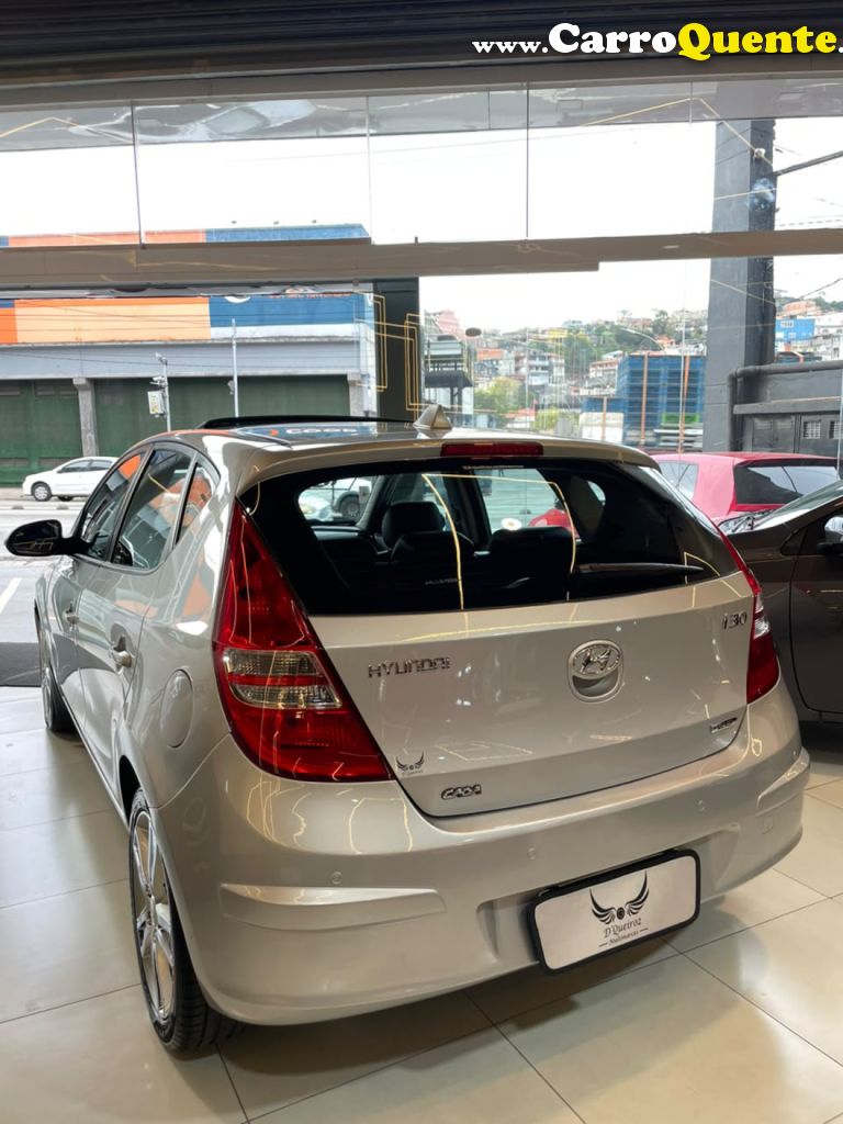 HYUNDAI   I30 2.0 16V 145CV 5P AUT.   PRATA 2010 2.0 GASOLINA - Loja