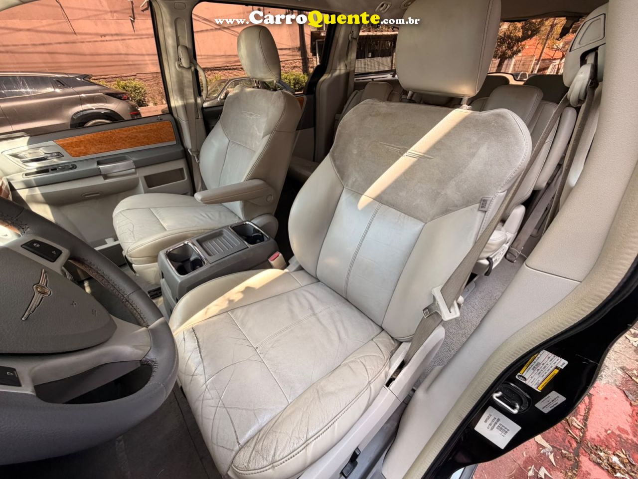CHRYSLER   TOWN & COUNTRY LIMITED 3.8 3.6 V6 AUT.   PRETO 2008 3.8 GASOLINA - Loja