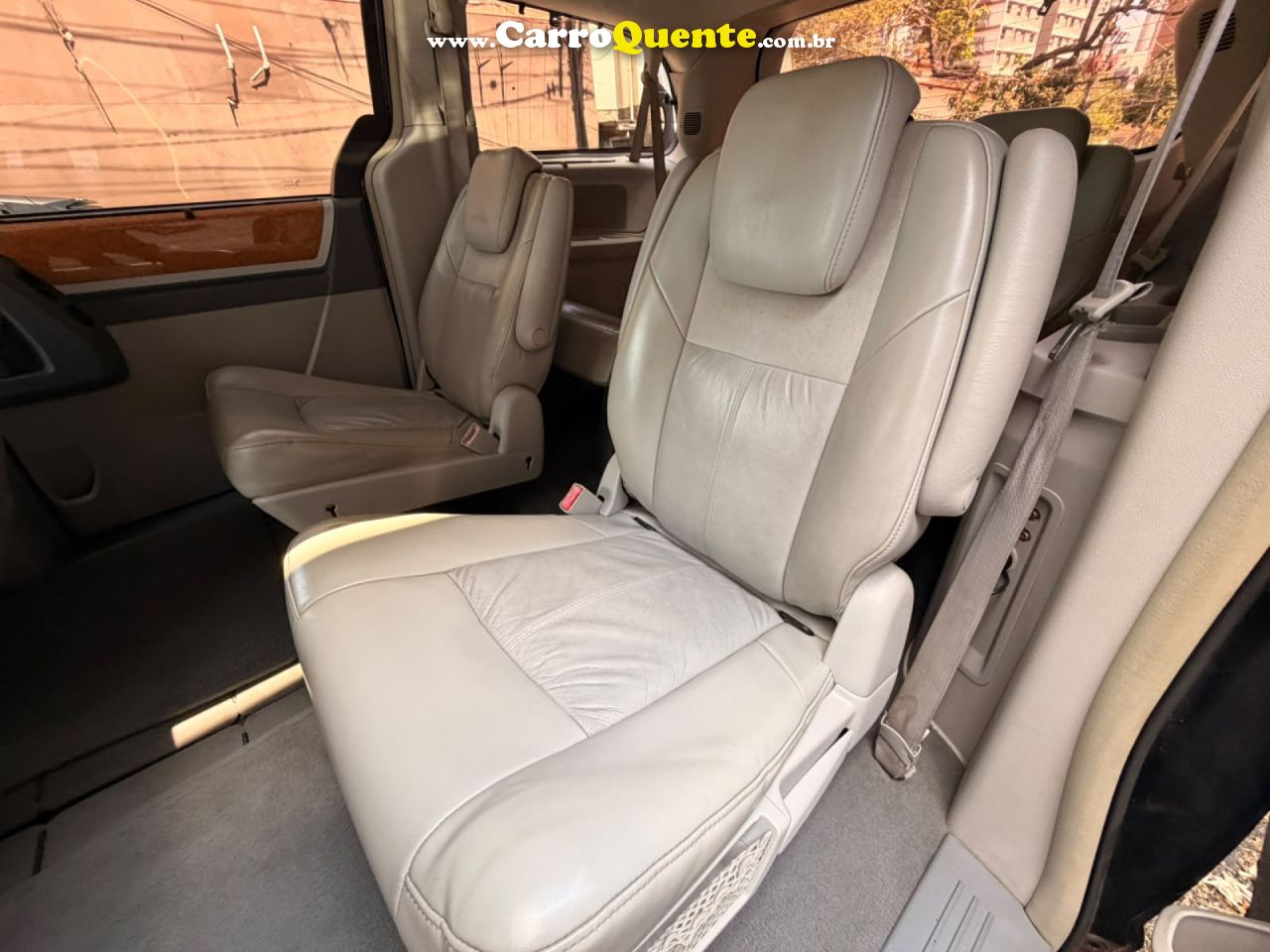 CHRYSLER   TOWN & COUNTRY LIMITED 3.8 3.6 V6 AUT.   PRETO 2008 3.8 GASOLINA - Loja
