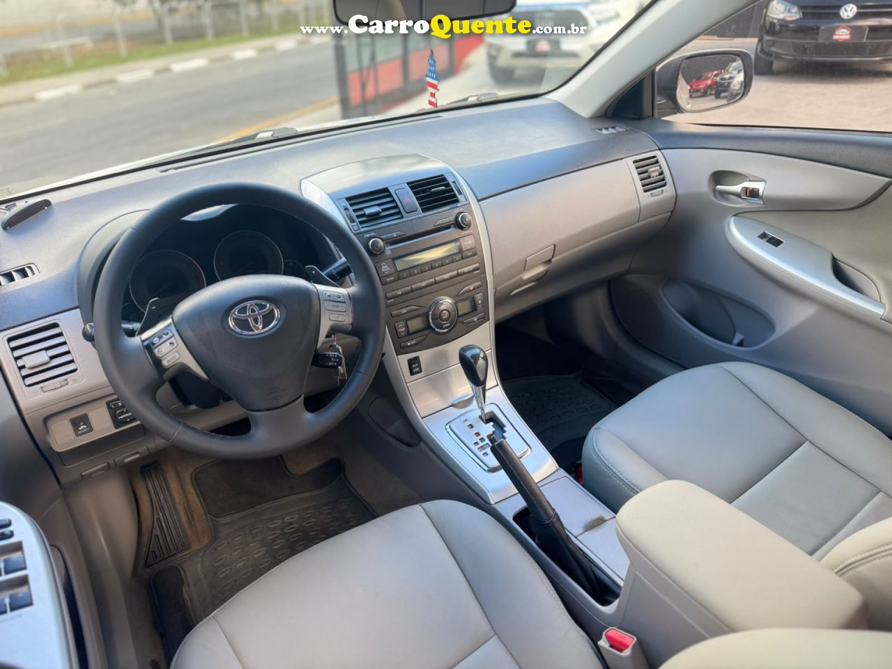 TOYOTA   COROLLA XEI 2.0 FLEX 16V AUT.   PRATA 2012 2.0 FLEX - Loja