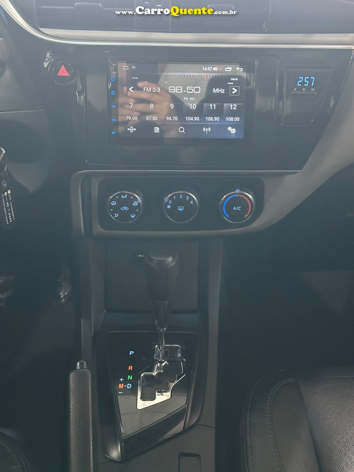 TOYOTA COROLLA 1.8 GLI 16V 2018 - Loja