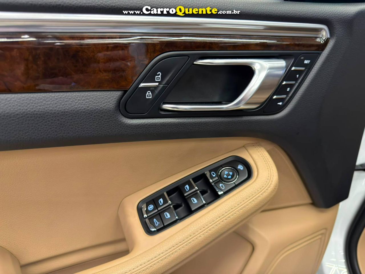PORSCHE MACAN 2.0 TURBO PDK 2022 - Loja