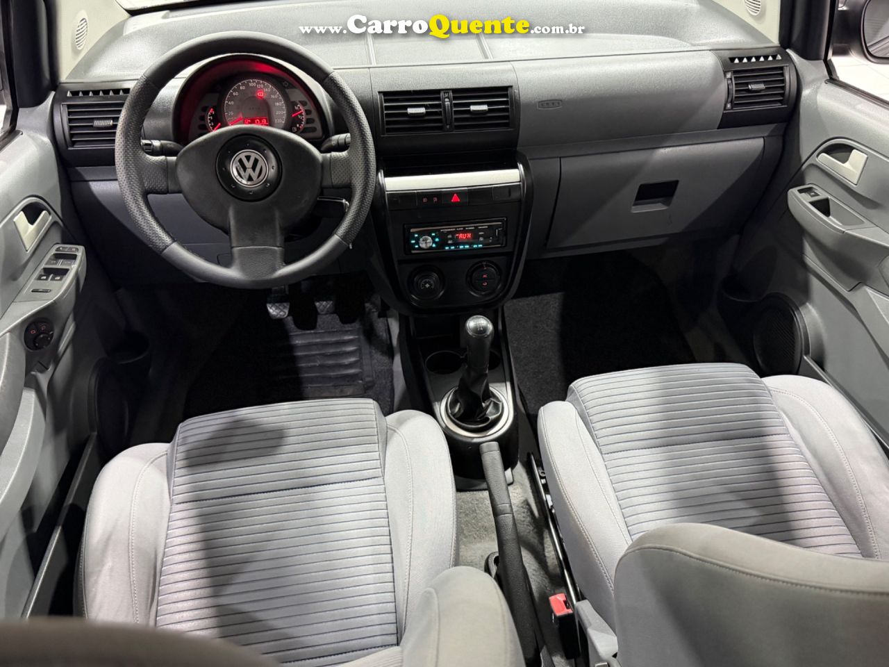 VOLKSWAGEN SPACEFOX 2009 - Loja